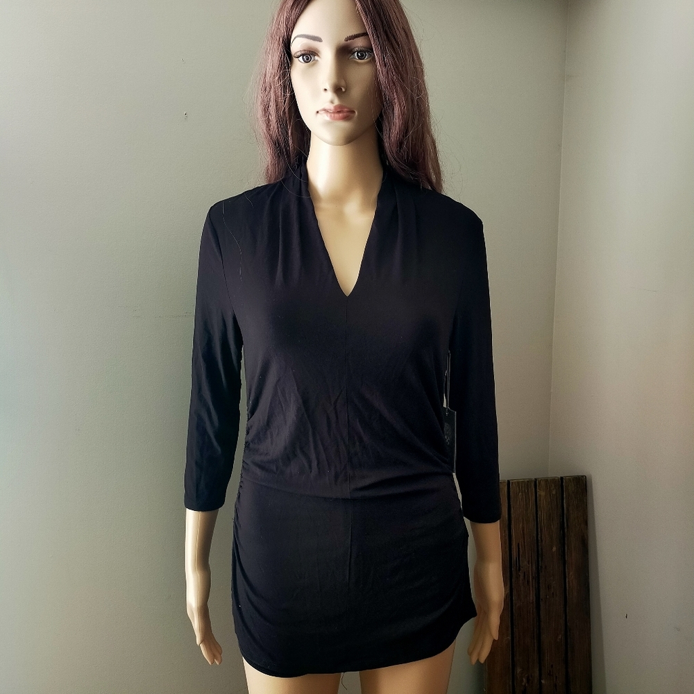 Vince Camuto Black V Neck Long Sleeves long line Blouse Top